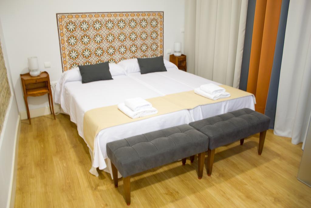 סביליה Life Apartments Alberto Lista מראה חיצוני תמונה